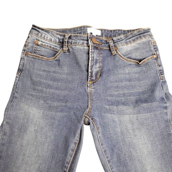 Kendall & Kylie Stretchy Distressed Denim Blue Jeans EXCELLENT Condition! - Picture 4 of 11